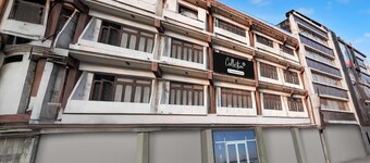 Collection O Bada Chauraha Metro Station Kanpur