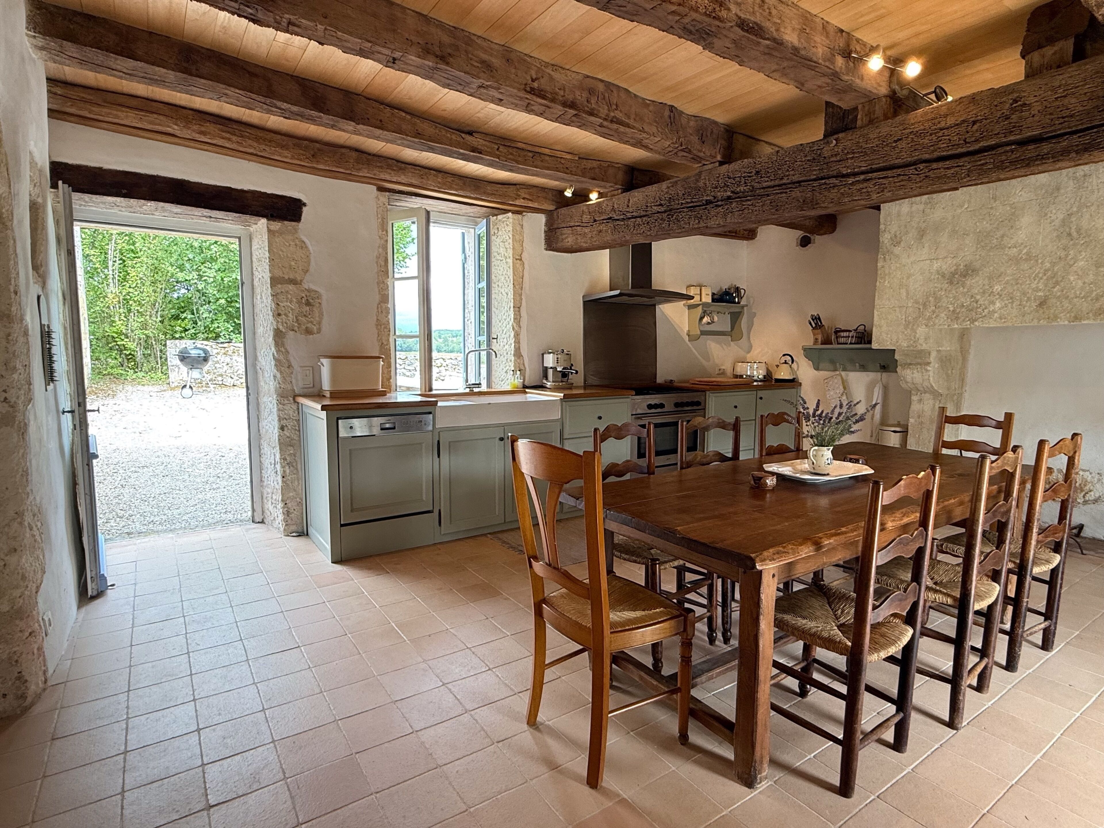 Four, plaque de cuisson, lave-vaisselle