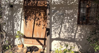 cottage in charming El Pilar perfect for getaway