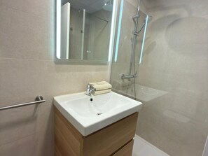 Hair dryer, towels - Modern Studio in Candanchú, 4 ppl, 2 beds (Aisa-Candanchú)
