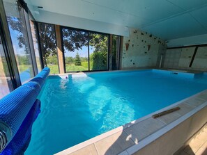 Pool - Large House with Indoor Heated Pool (Montchevrier)