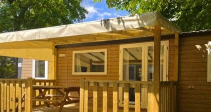 Mobil home confortable avec terrasse pour 6 pers.