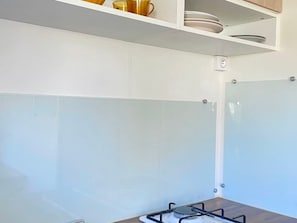 Fridge - 20m² Mobile Home for 2 Guests (Angicourt)