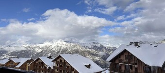 Apartment at slopes, Wifi included, sauna, 5 sleeps