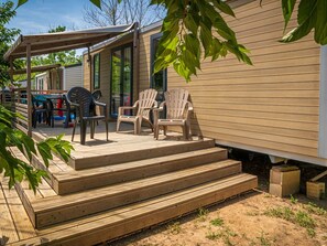 Terrace/patio - Mobile Home with Terrace in Sérignan - 3 BR, 6 Guests (Sérignan)