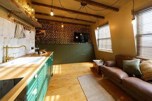 Apartment (One-Bedroom Apartment) | Free WiFi, bed sheets - Guestready - Tanner Apartments (London)