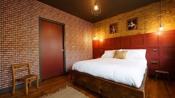 Apartment (One-Bedroom Standard Apartment)