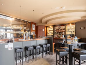 Bar (en la propiedad)