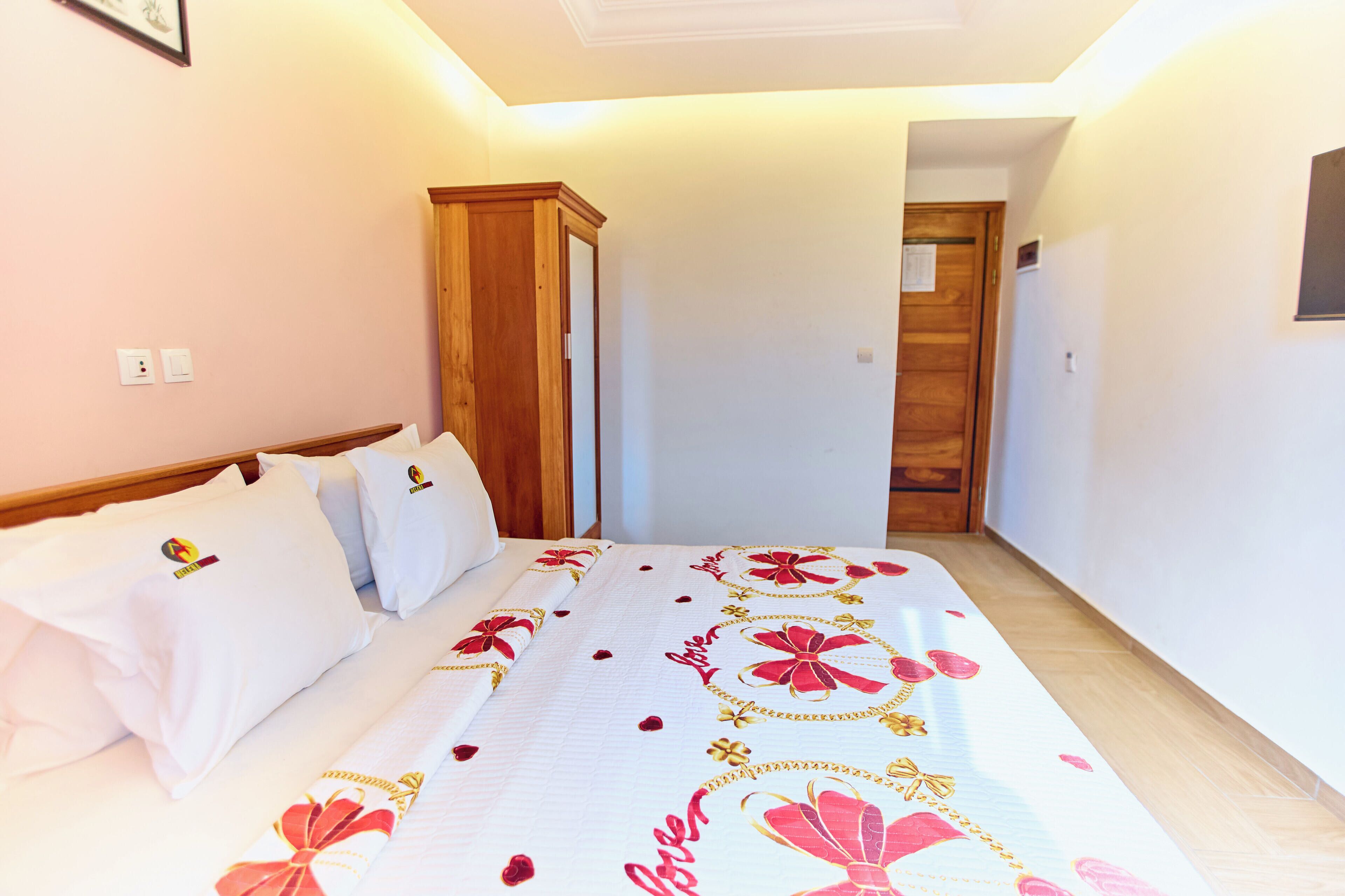 Phòng đôi, ban công, quang cảnh thành phố | Truy cập Internet không dây miễn phí 