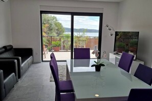 Dining - Amazing Villa fjaka Split Kastela w Heated Pool (Kaštel Sućurac)