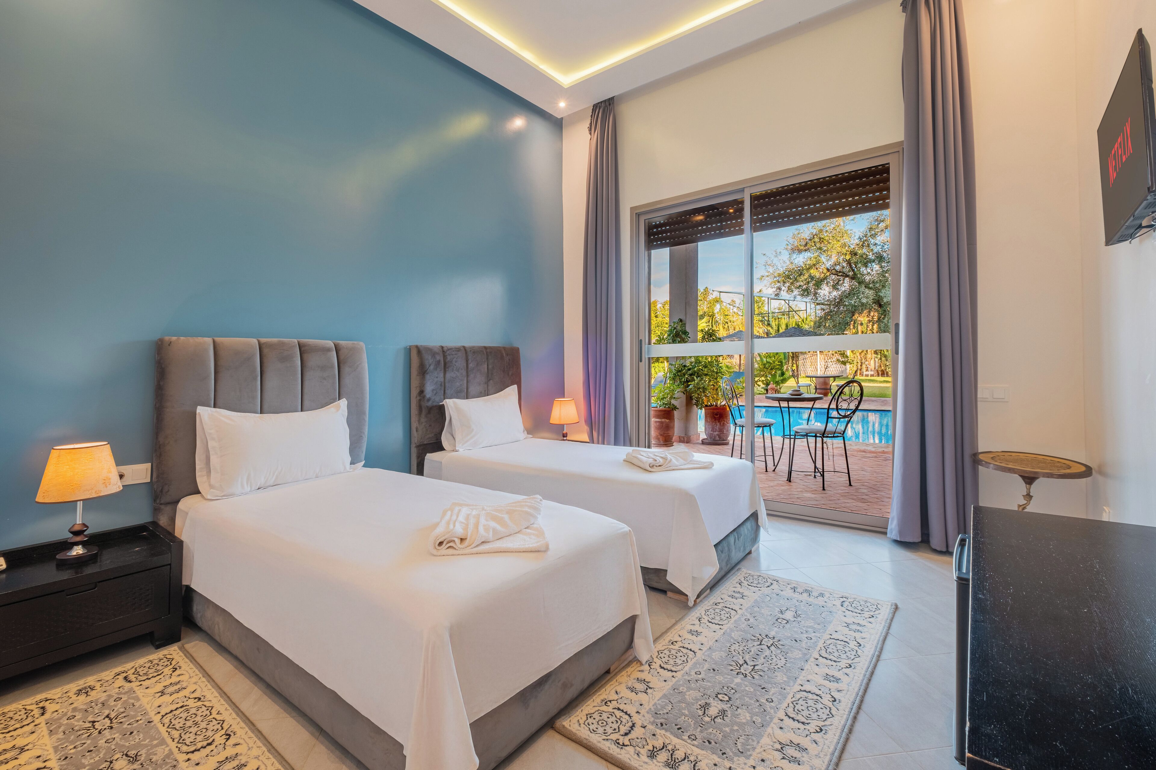 客房內保險箱、遮光布/窗簾、熨斗/熨衣板、免費無線上網