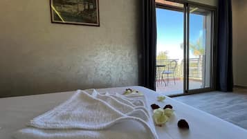 In-room safe, blackout curtains, iron/ironing board, free WiFi