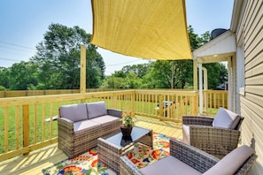 Terrace/patio - The Cottage on Corinth (Seneca)