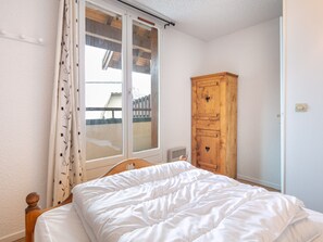 Apartment | 2 bedrooms - Ski Retreat in Saint-sorlin-d'arves (Saint-Sorlin-d'Arves)