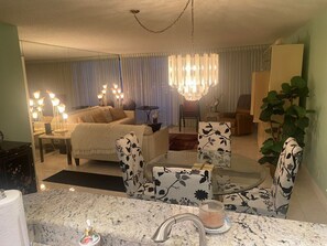 Smart TV, DVD player, stereo, printers - True Paradise! 2-Bedroom Waterfront Condo at Isla Key in Saint Petersburg, FL (Saint Petersburg)