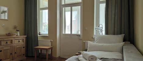 2 Schlafzimmer, Bügeleisen/Bügelbrett, WLAN, Bettwäsche