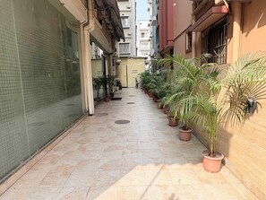 House | Property grounds - Collection Kolkata Town Formerly Astoria (Baruipur)