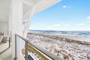 Property grounds - New Listing | Luxury Gulf-Front | Game Room Pool, Elevator (Pensacola Beach)