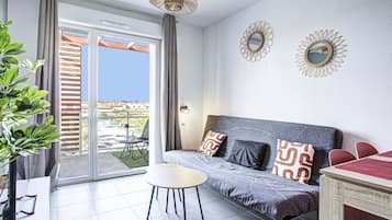 Apartment | Living area