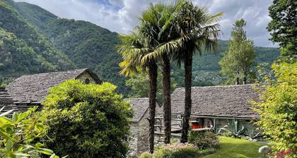 Schönes Rustico Eingangs Verzascatal für 2 P.
Ruhig, zentral - keine Haustiere