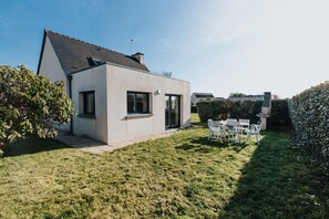 House | Exterior - Charming Holiday Home in Porspoder (Porspoder)