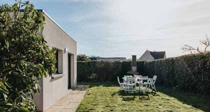 Charming Holiday Home in Porspoder