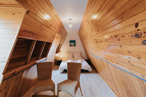 3 bedrooms, individually furnished, bed sheets - Charming Holiday Home in Porspoder (Porspoder)