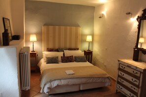 Bügeleisen/Bügelbrett, WLAN, Bettwäsche