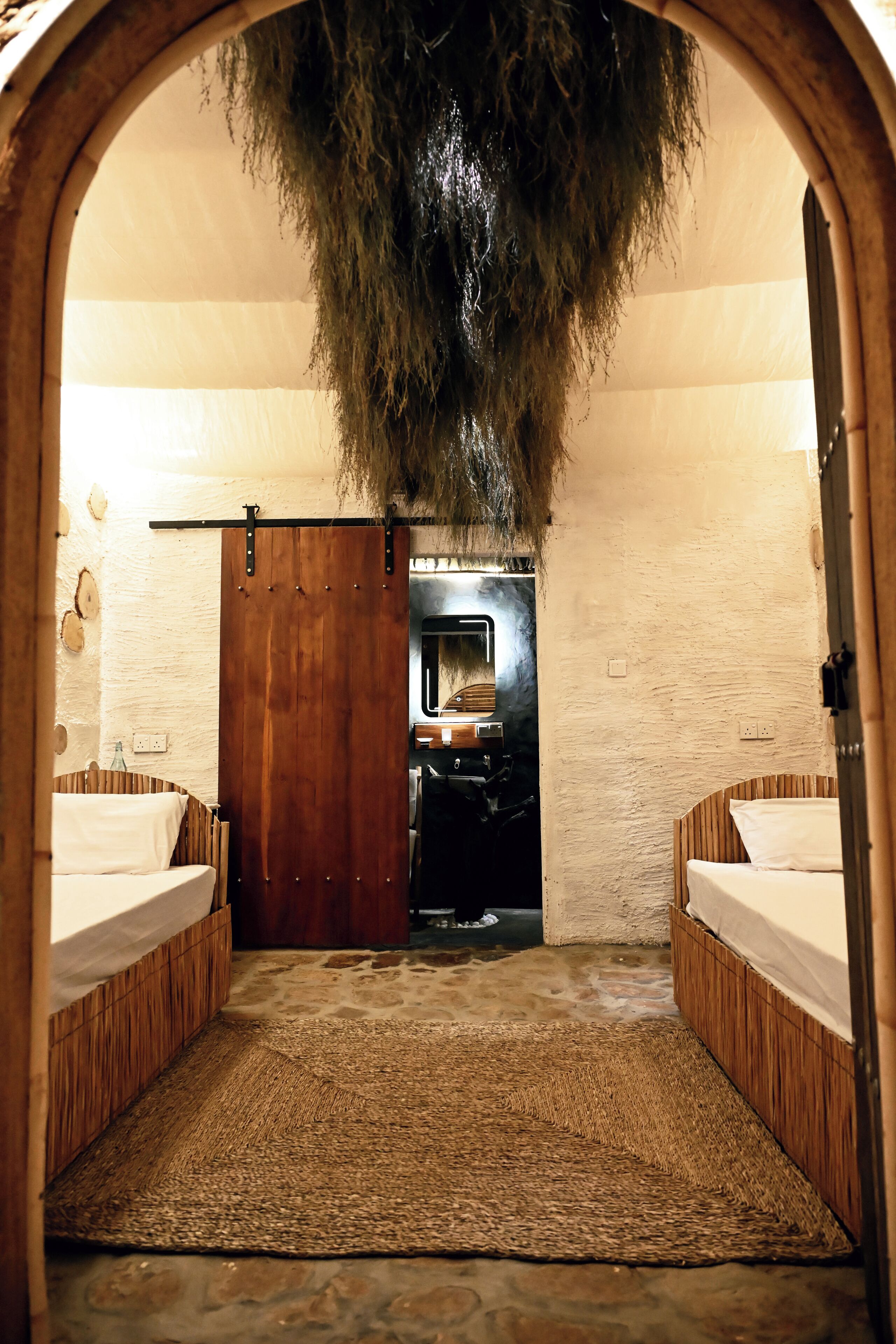 Habitación estándar con 1 cama matrimonial o 2 individuales | Wifi gratis 