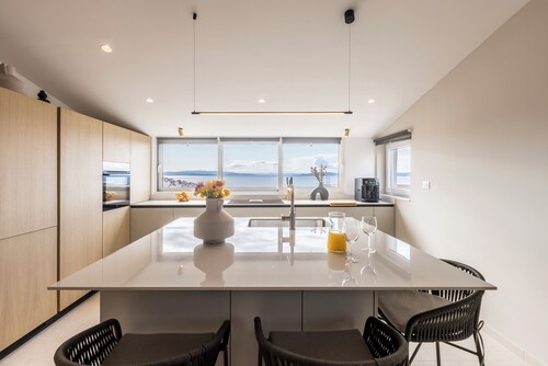 Unique Villa Siks with private bar and heated pool
