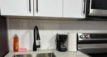 A gorgeously cozy 1-bedroom apartment to keep you comfy while you enjoy Regina