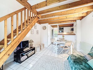 TV - Maison de la Plage by Interhome (Carnac)