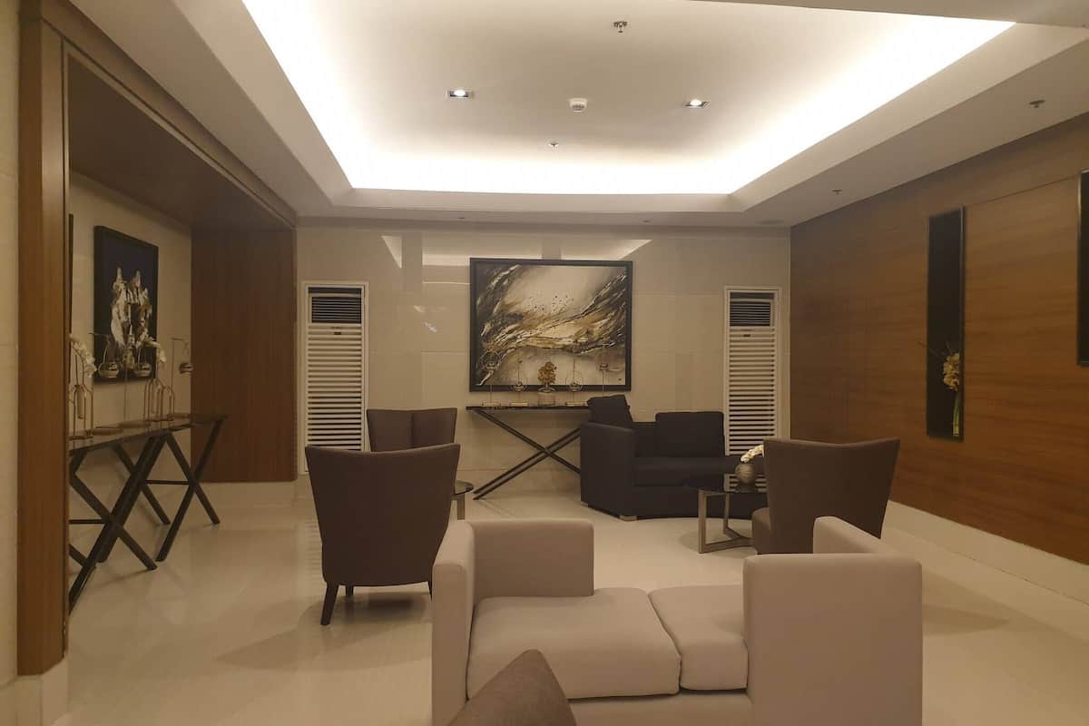 Departamento, 1 habitación, con acceso para personas discapacitadas, vista a la ciudad | Sala de estar