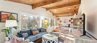  Bella Vista Basecamp a charming 3 bedroom home in the heart of NW Arkansas!