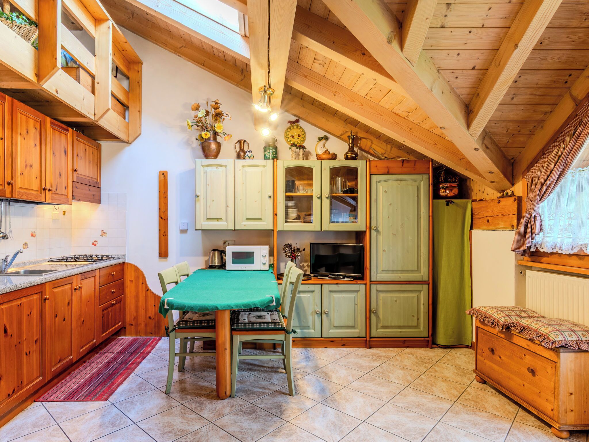 Fridge, microwave, cookware/dishes/utensils