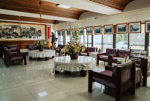 Restaurant - tienhsiang youth activity center (Xiulin)