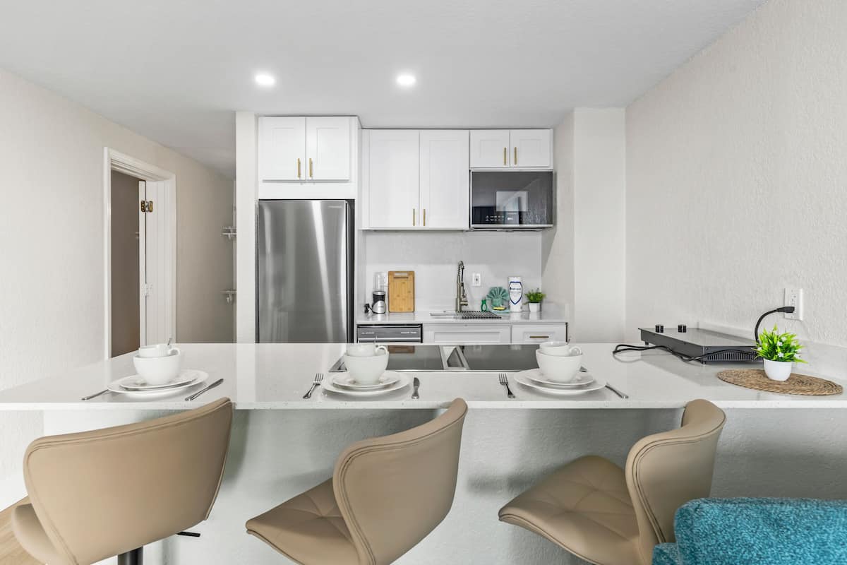 Decoración individual, mobiliario individual, escritorio