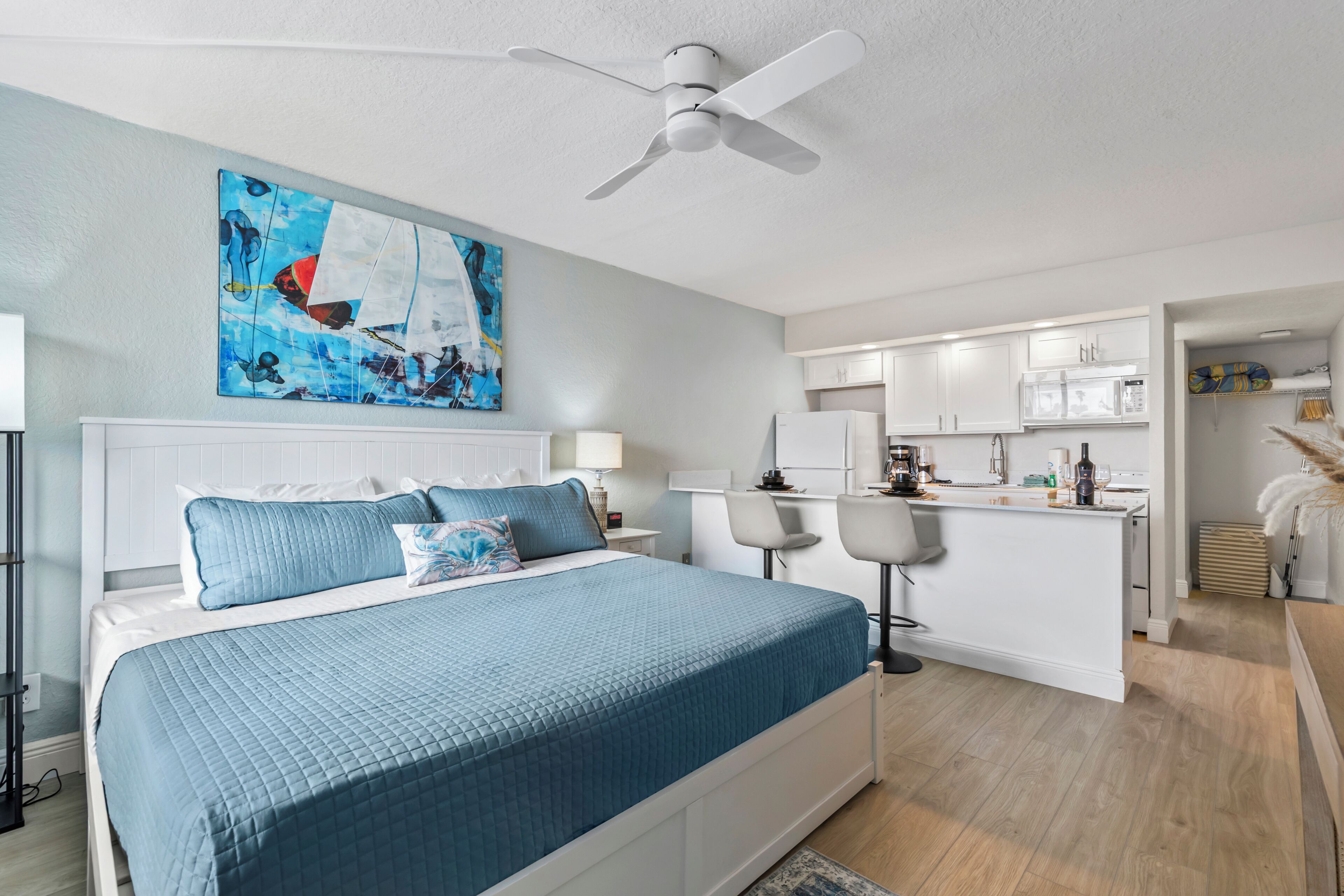 Individually decorated, individually furnished, desk, laptop workspace