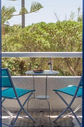 Studio, Balcony, Courtyard View | Outdoor dining - Anamnisi Studio (Milos)