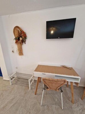 สตูดิโอ, วิวสวนหย่อม | ภายใน