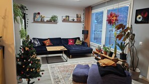 Living area - Cozy home with sauna and kota (Rovaniemi)
