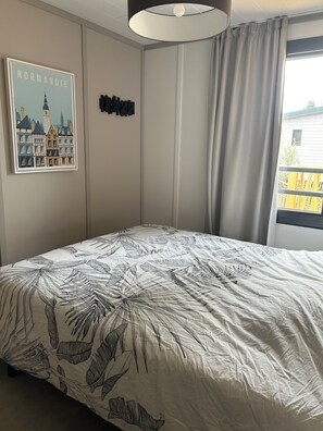 Bügeleisen/Bügelbrett, WLAN