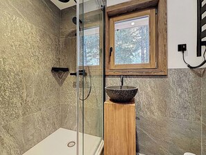 Towels - Chalet Shangri-La by Interhome (La Rosière)
