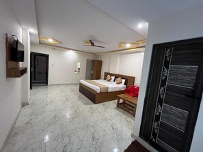 Suite - S L N COMFORT (Bengaluru)