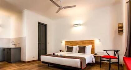 Townhouse Krishna Nagar