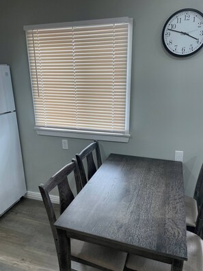 Casa, 1 quarto, acessível, para fumantes | Sala de jantar