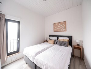 Nhà | 2 phòng ngủ, bộ trải giường 