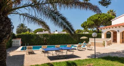 Villa in Cala Blanca With Private Pool