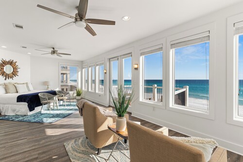 New Rental! Gulf Front, Two Houses, Private Pool, On the Beach