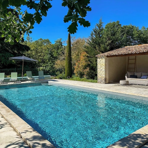 *** 3 Star charming Provençal house in the countryside, with pool & nature